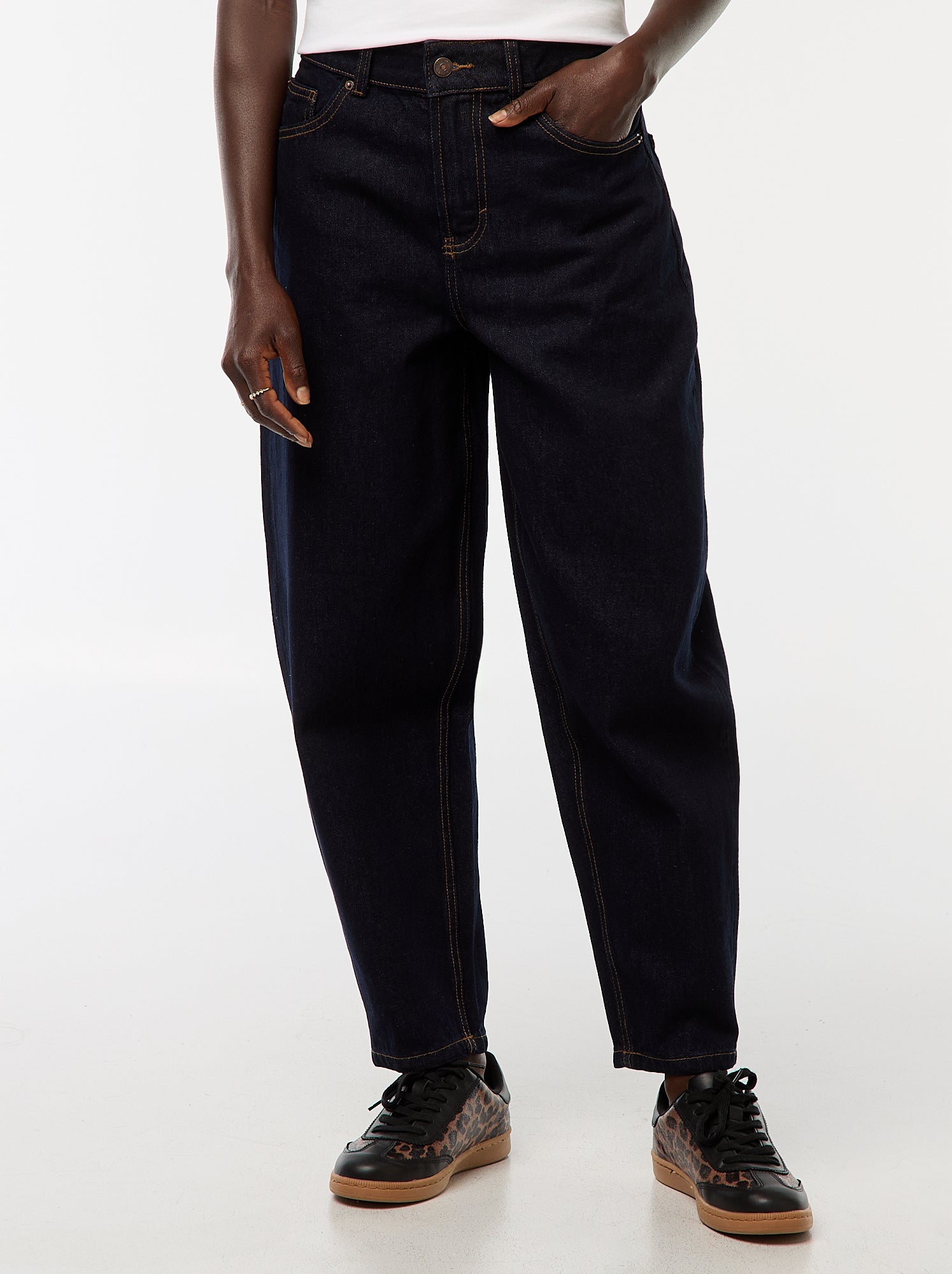 jean-mom-taille-haute-bleu