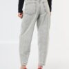 jean-mom-taille-haute-gris
