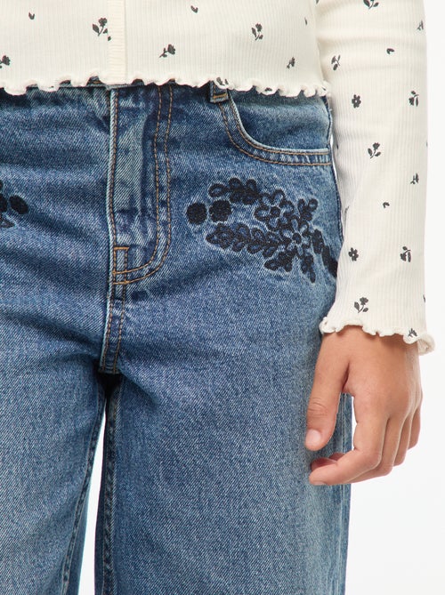 jean-straight-avec-broderies-bleu