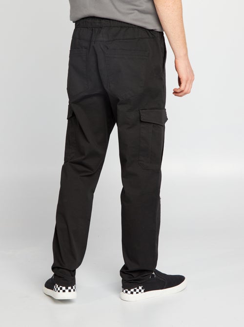 Jogpant avec poches a rabat noir