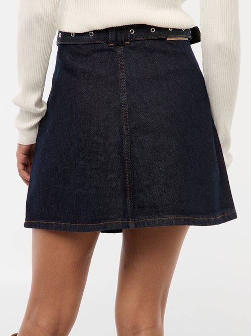 jupe-en-jean-avec-ceinture-a-boucle-bleu