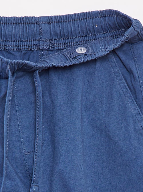 pantalon-stretch-multipoches-bleu