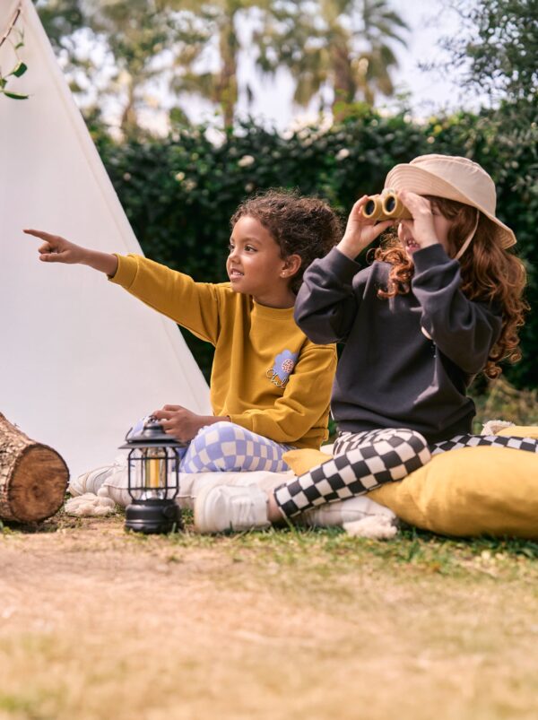 sweat-a-col-rond-grafik-edition-jaune