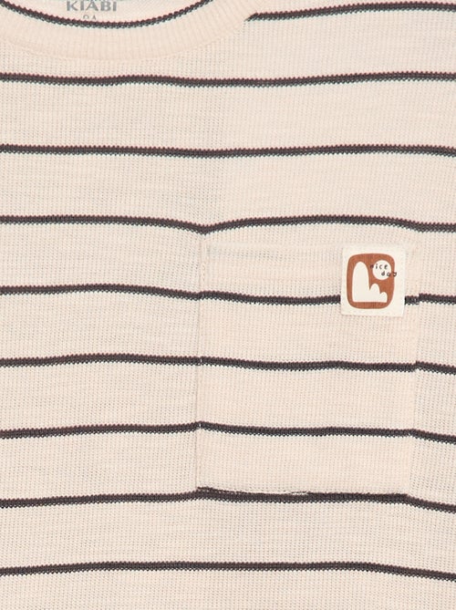 t-shirt-en-maille-a-rayures-beige